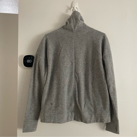 lululemon athletica Sweaters - Lululemon Gray High-Neck Sweater size 8